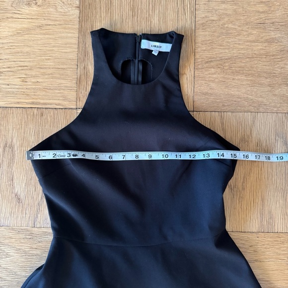 Likely Size 6 Black Halter Mini Dress Fit and Flare - Picture 6 of 8